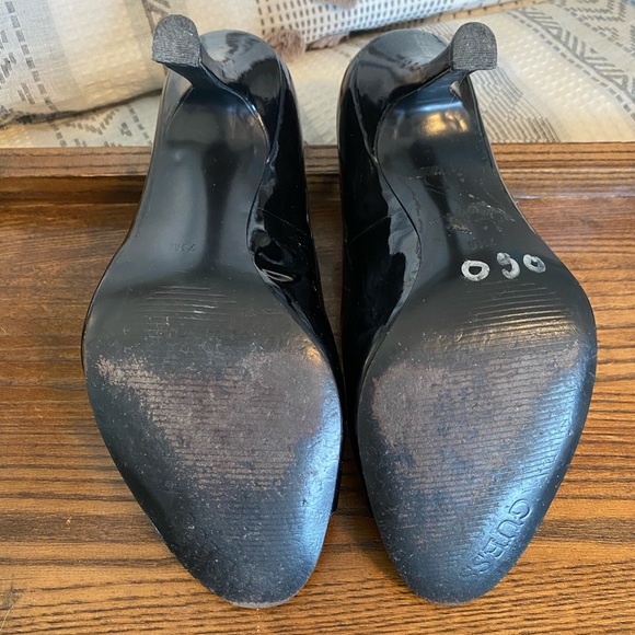 Guess 7.5 peep toe patent pumps - Picture 5 of 8